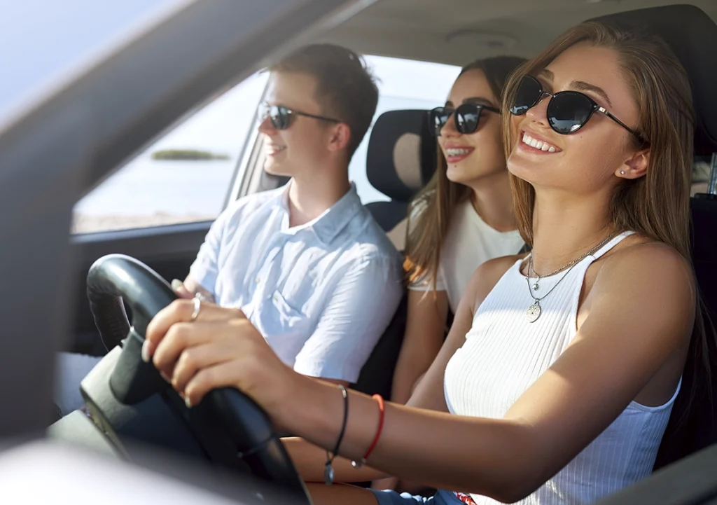 costo seguro de auto para jovenes